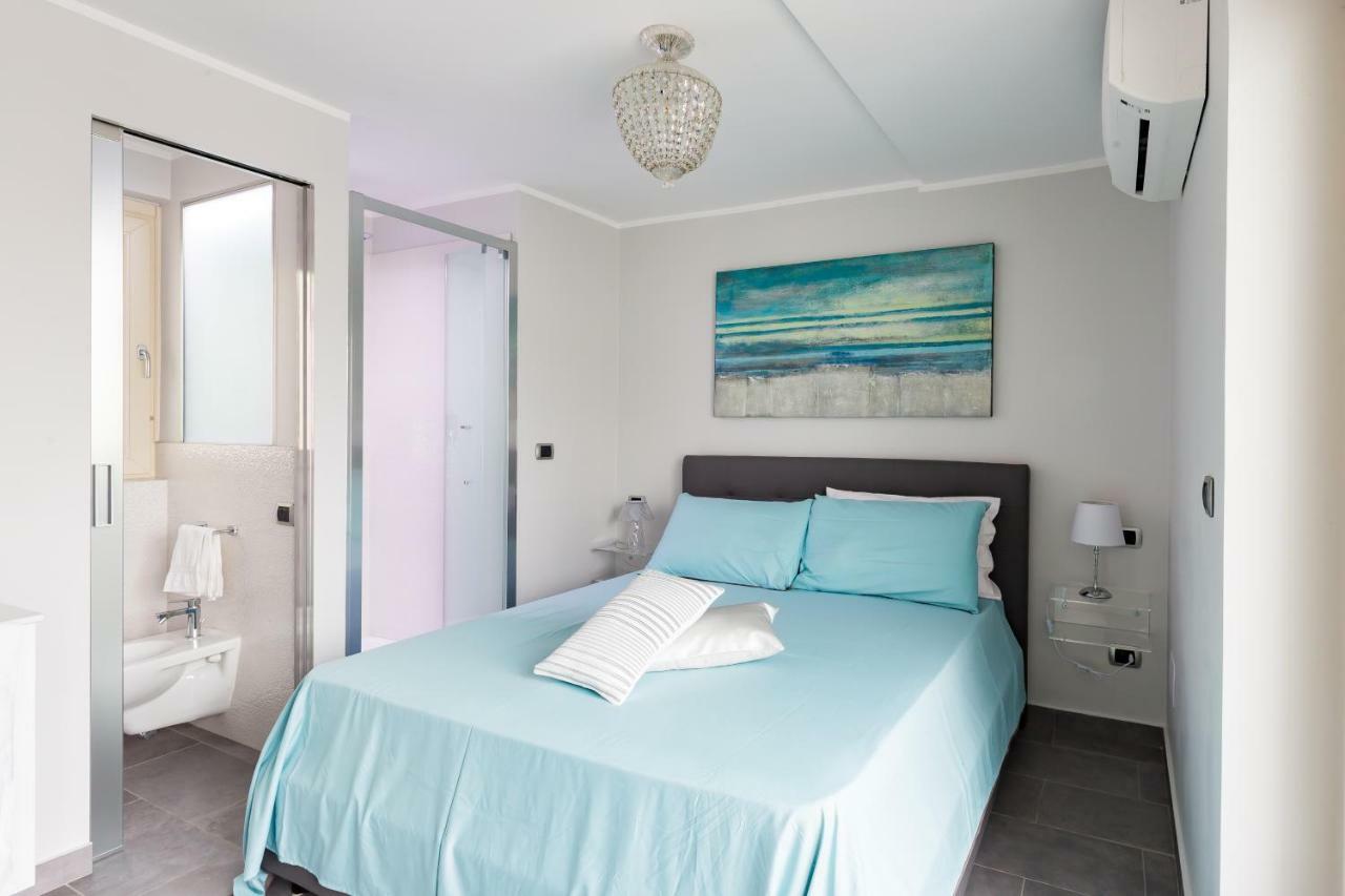 Penthouse 41 In Trastevere With Big Terrace Rome Exterior photo